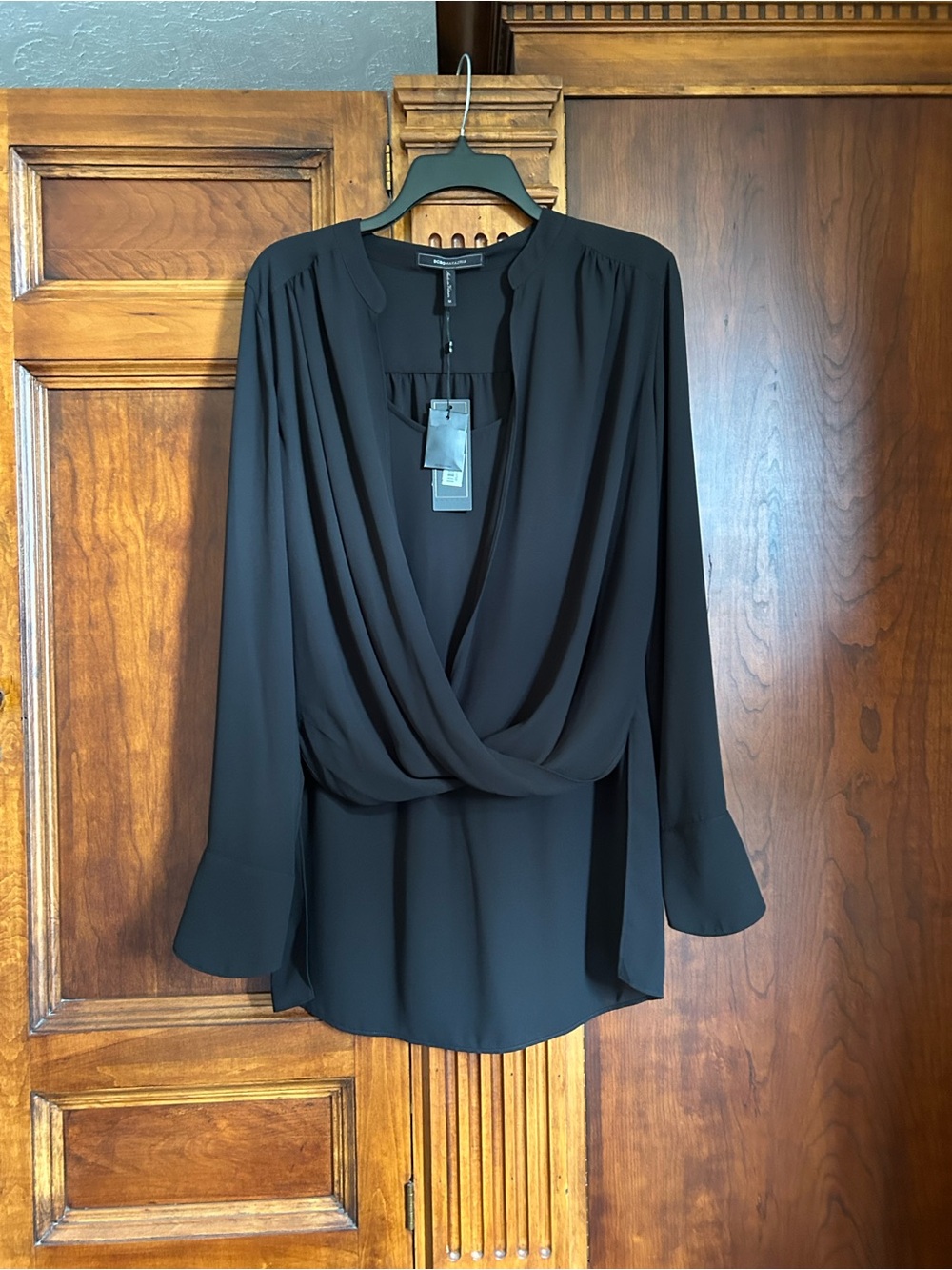 NWT BCBGMAXAZRIA Jaklyn Draped Front Blouse - Black - Size M - Picture 3 of 16